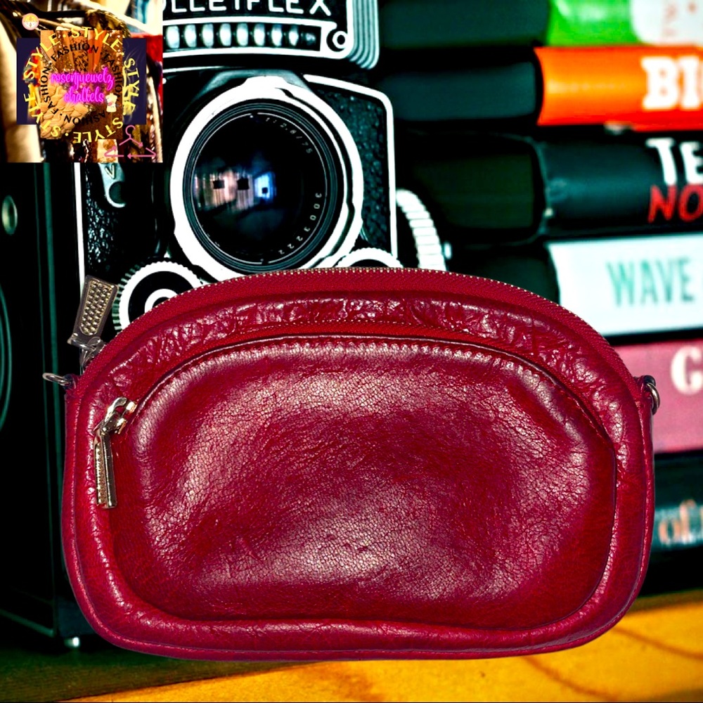 Vintage)Rebecca Minkoff Red Mini bag!🌸💋